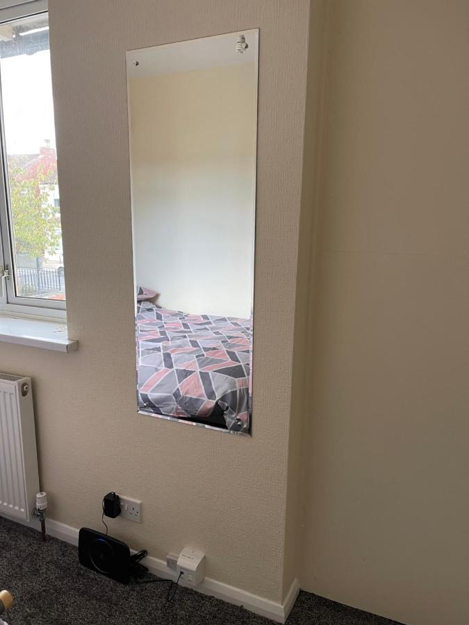 Spacious, Sleeps 17, 3 Bathrooms, Parking, Мансфилд Екстериор снимка