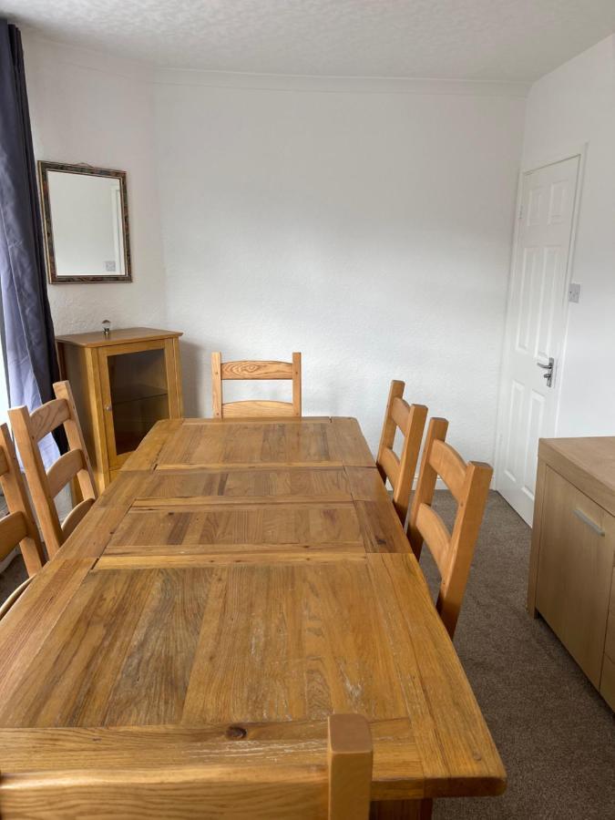 Spacious, Sleeps 17, 3 Bathrooms, Parking, Мансфилд Екстериор снимка